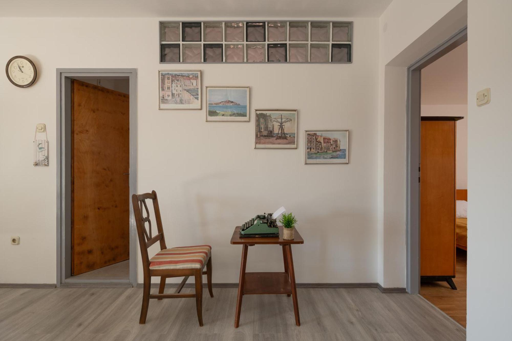 Apartment Gioia โรวีน ภายนอก รูปภาพ