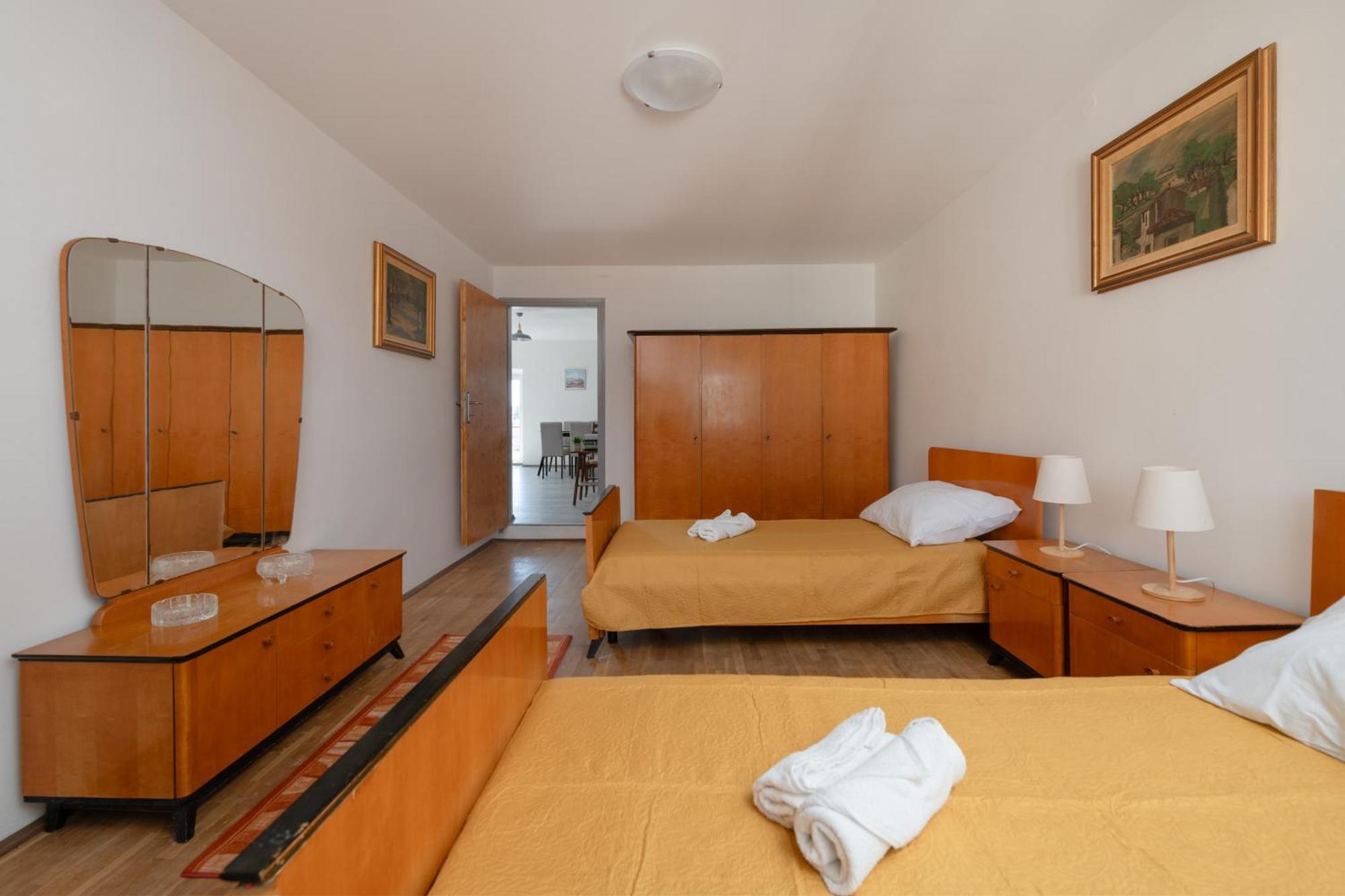 Apartment Gioia โรวีน ภายนอก รูปภาพ